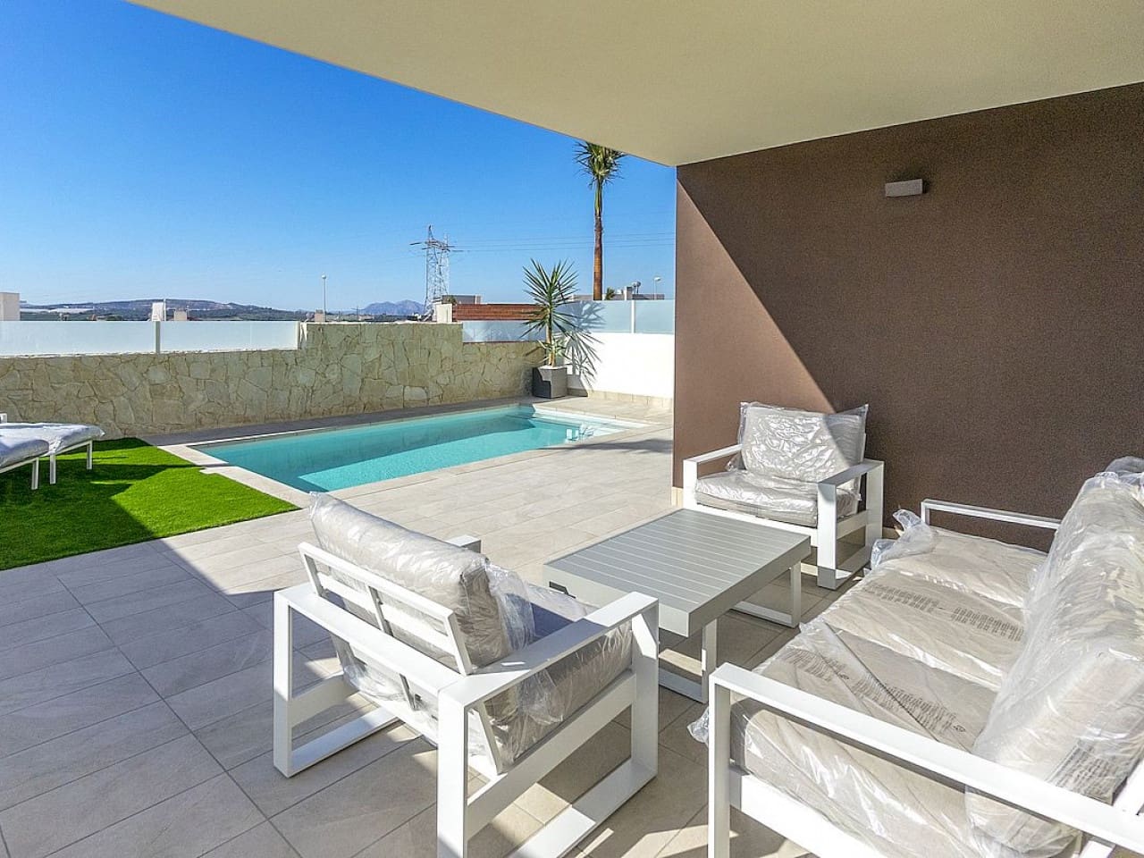 3 bedroom Villa for sale in Rojales with pool - € 649,000 (Ref: 9318338)