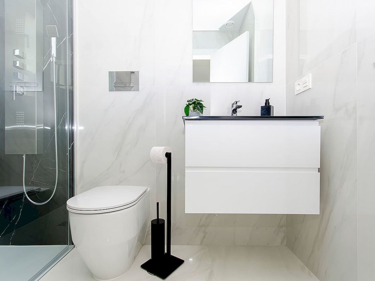 3 sypialnia Willa na sprzedaż w Los Montesinos z basenem - 389 000 € (Ref: 9318339)