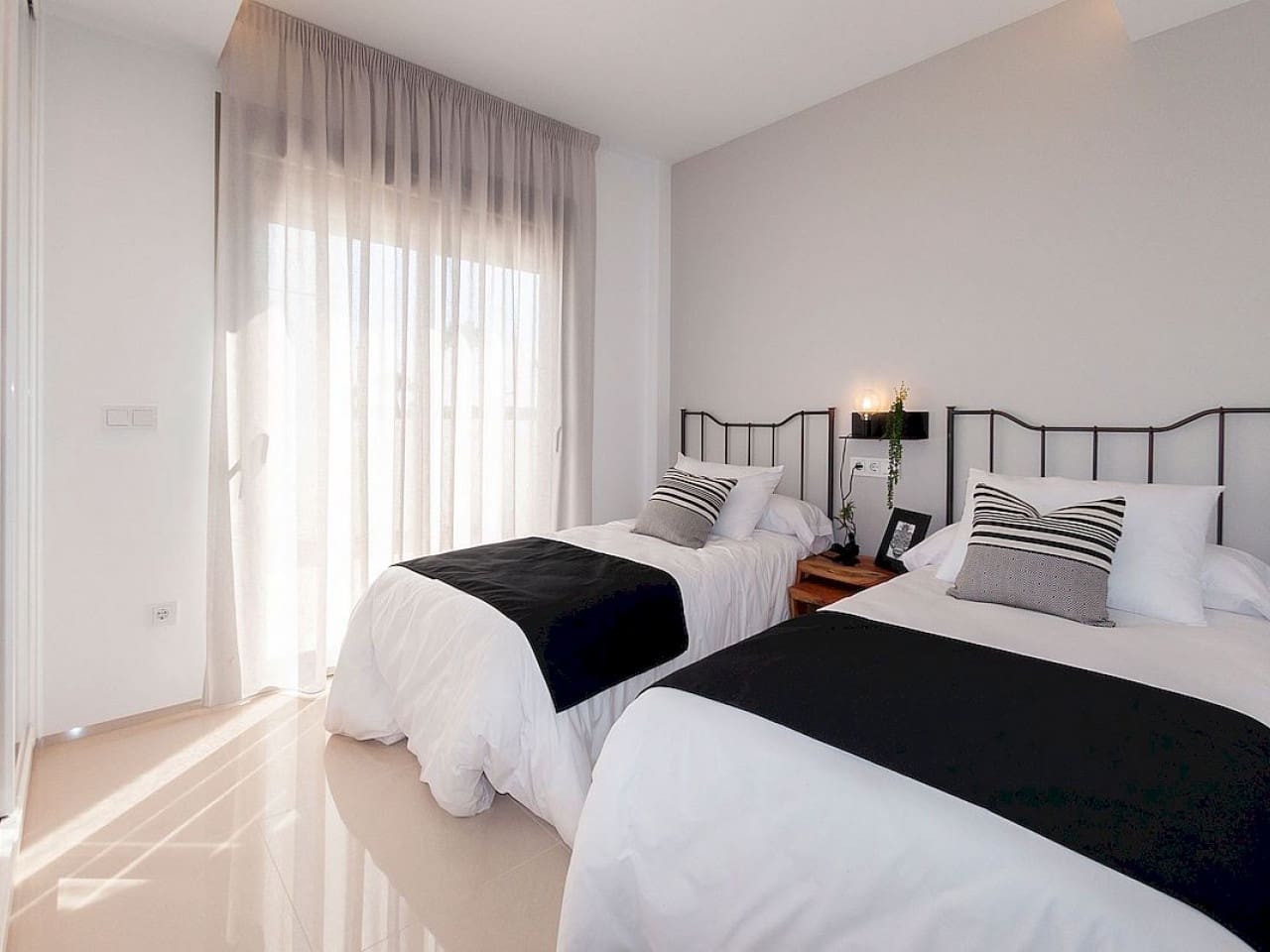 3 bedroom Villa for sale in Los Alcazares with pool - € 544,841 (Ref: 9318368)