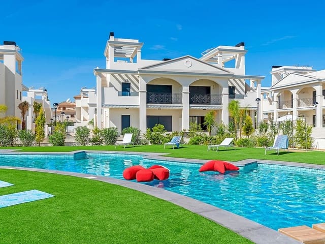 3 soverom Rekkehus til salgs i Pueblo Bravo, Rojales med svømmebasseng - € 380 540 (Ref: 9318377)