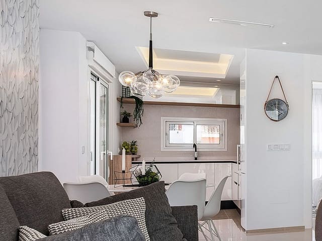 3 quarto Moradia para venda em Doña Pepa, Rojales com piscina - 461 875 € (Ref: 9318380)