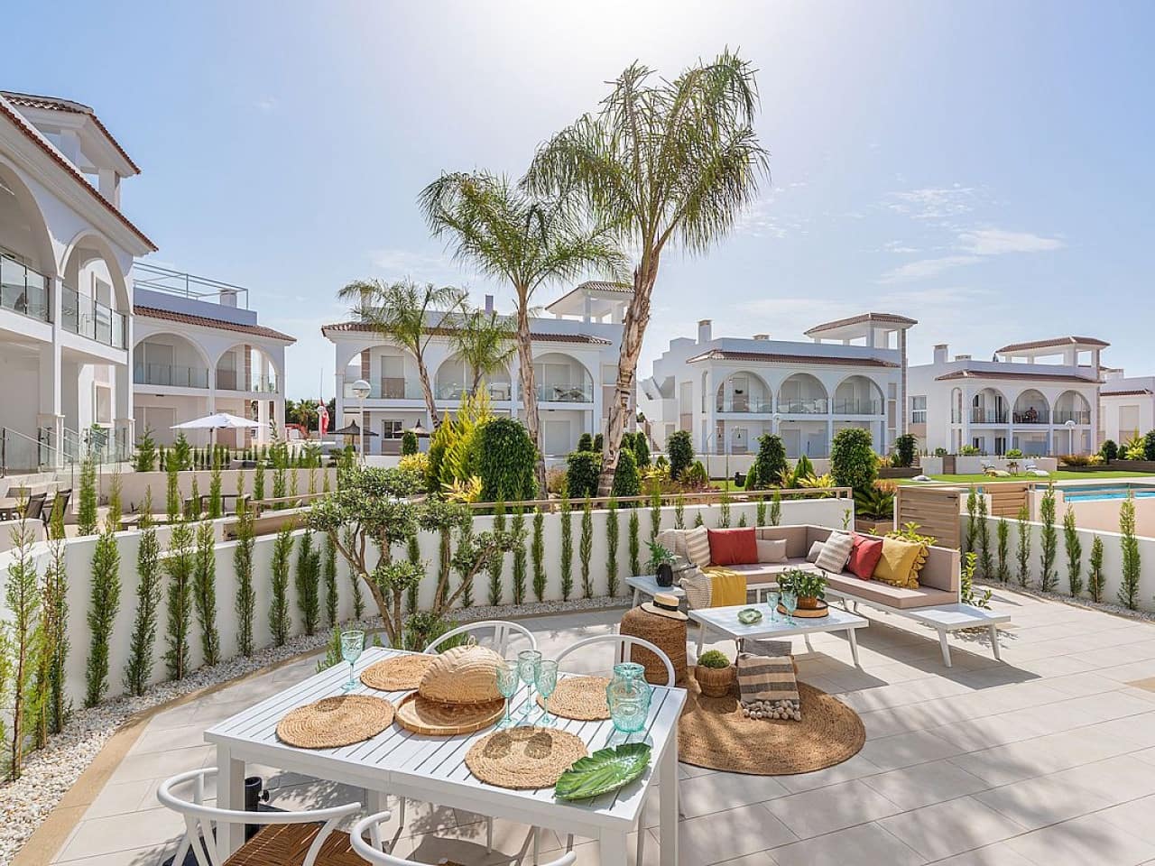 2 sypialnia Dom szeregowy na sprzedaż w Pueblo Bravo z basenem - 370 920 € (Ref: 9318381)