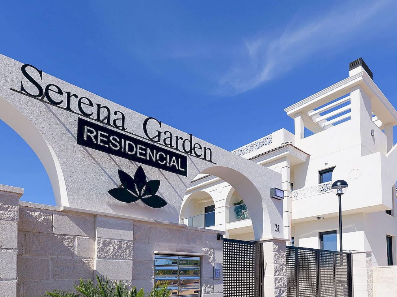 2 sypialnia Dom szeregowy na sprzedaż w Pueblo Bravo z basenem - 370 920 € (Ref: 9318381)