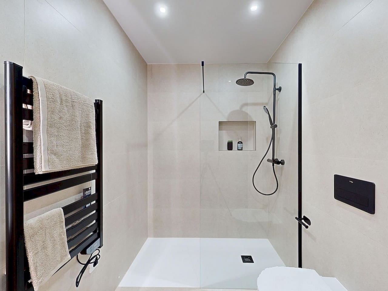 2 soverom Penthouse til salgs i Orihuela Costa med svømmebasseng - € 440 000 (Ref: 9318387)