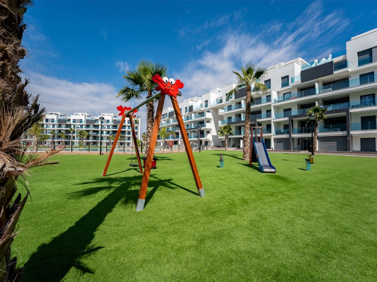 2 bedroom Apartment for sale in El Raso with pool - € 289,000 (Ref: 9318405)