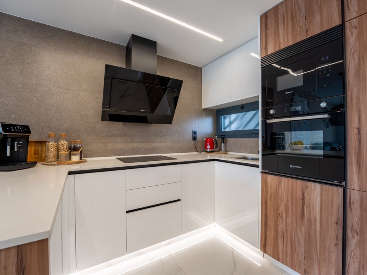 2 bedroom Apartment for sale in El Raso with pool - € 289,000 (Ref: 9318405)