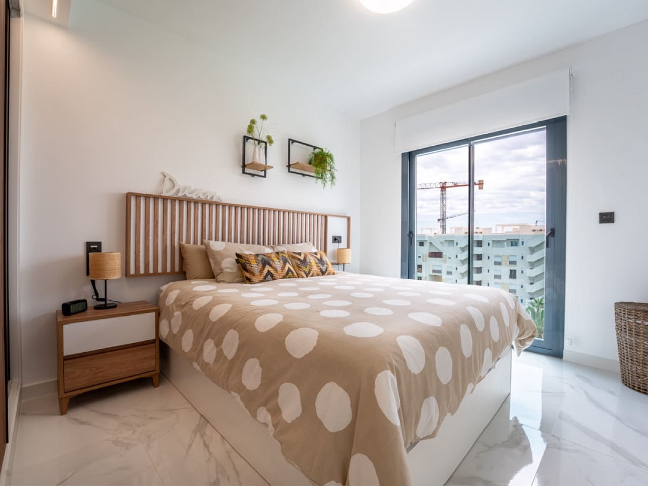 2 bedroom Apartment for sale in El Raso with pool - € 289,000 (Ref: 9318405)