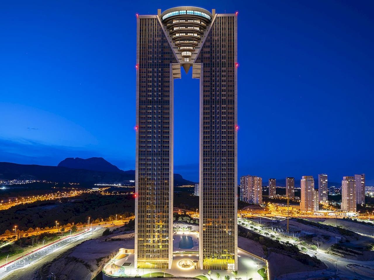 3 soveværelse Lejlighed til salg i Benidorm med swimmingpool - € 1.065.000 (Ref: 9318406)