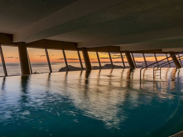 3 soveværelse Lejlighed til salg i Playa Poniente, Benidorm med swimmingpool - € 1.065.000 (Ref: 9318406)