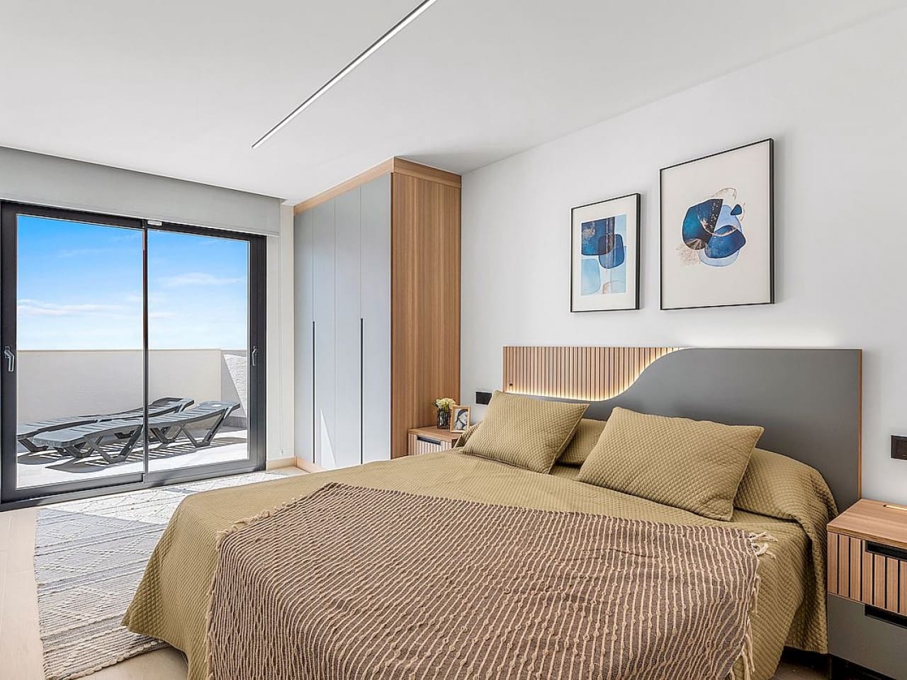 3 soveværelse Penthouse til salg i El Raso med swimmingpool - € 271.000 (Ref: 9318409)