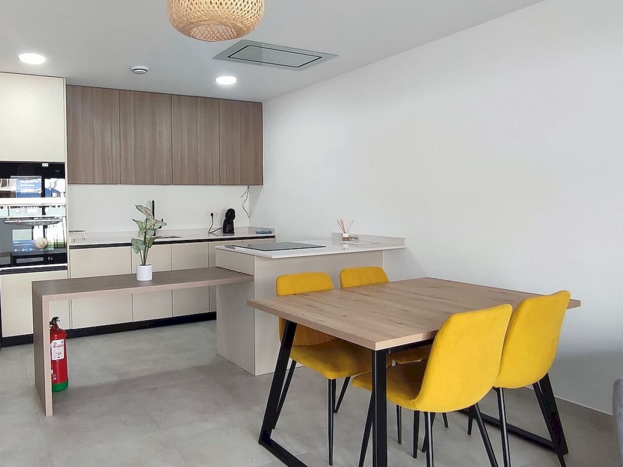 3 soveværelse Rækkehus til salg i Pilar de la Horadada med swimmingpool - € 289.900 (Ref: 9318413)