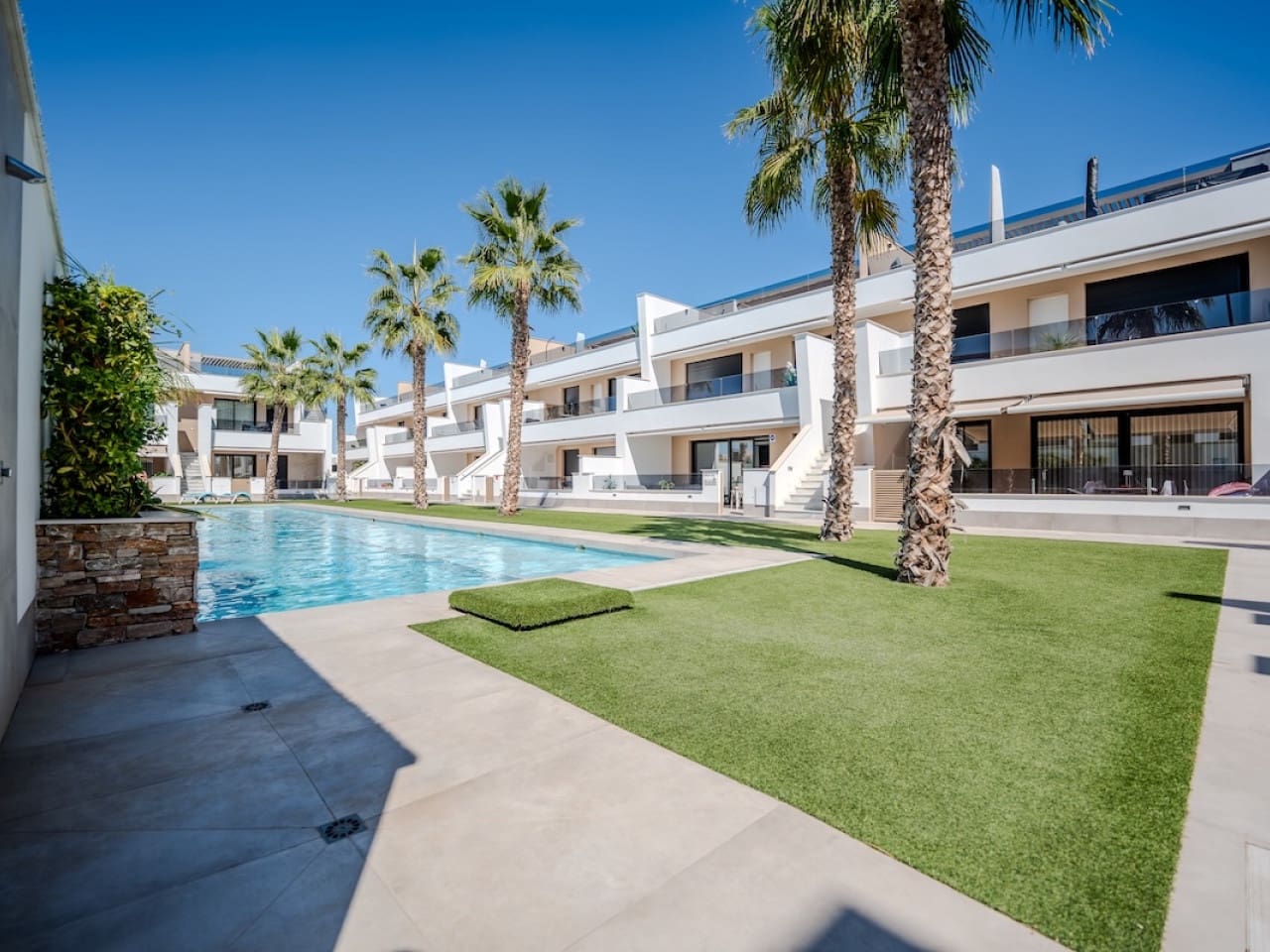 3 sovrum Radhus till salu i Lo Pagan med pool - 385 000 € (Ref: 9318422)