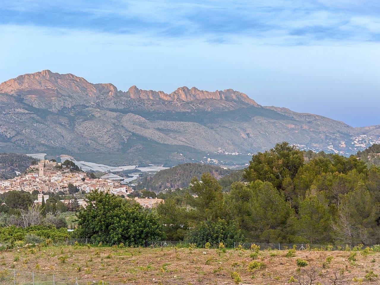 3 makuuhuone Huvila myytävänä paikassa Polop mukana uima-altaan - 860 000 € (Ref: 9318437)