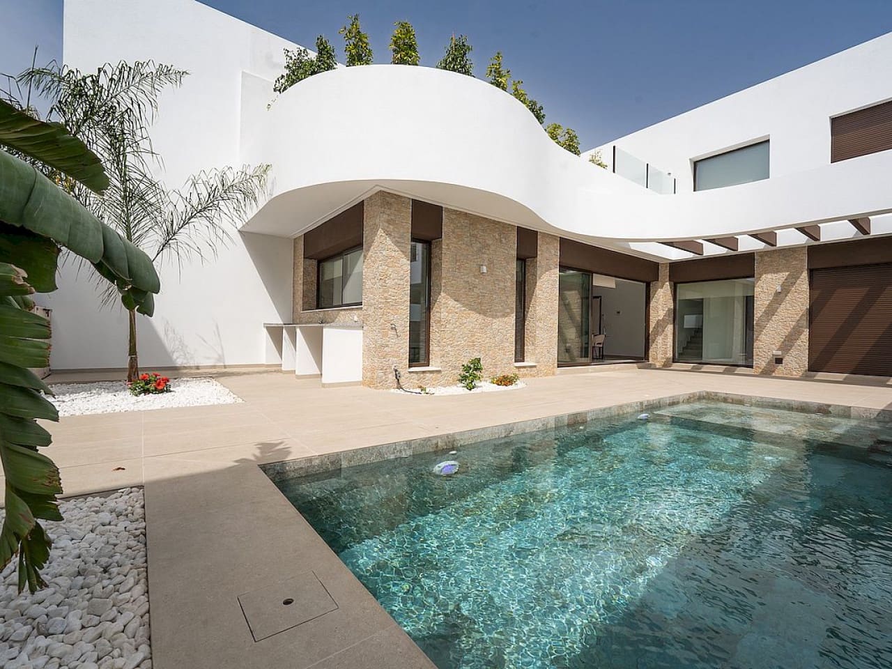 3 bedroom Villa for sale in Rojales with pool - € 399,000 (Ref: 9318444)