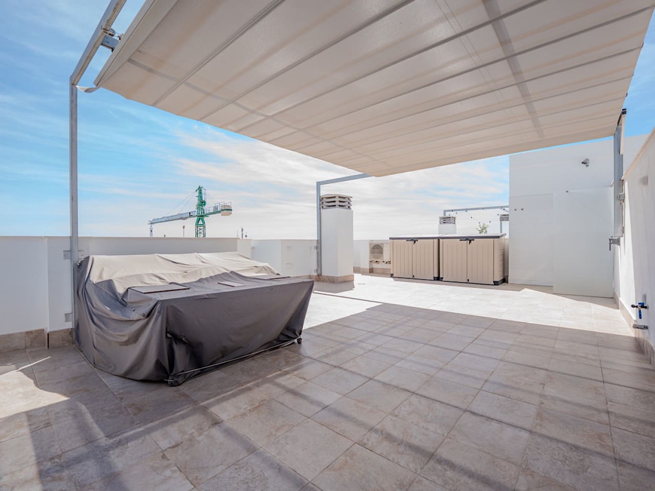 2 bedroom Apartment for sale in Orihuela Costa with pool - € 343,000 (Ref: 9318447)