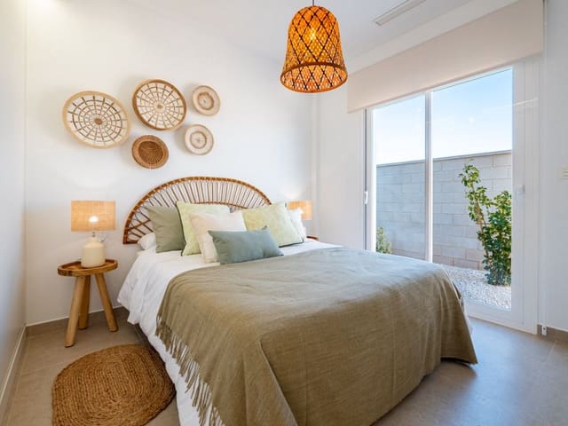 3 camera da letto Villa in vendita in Pilar de la Horadada con piscina - 469.000 € (Rif: 9318448)