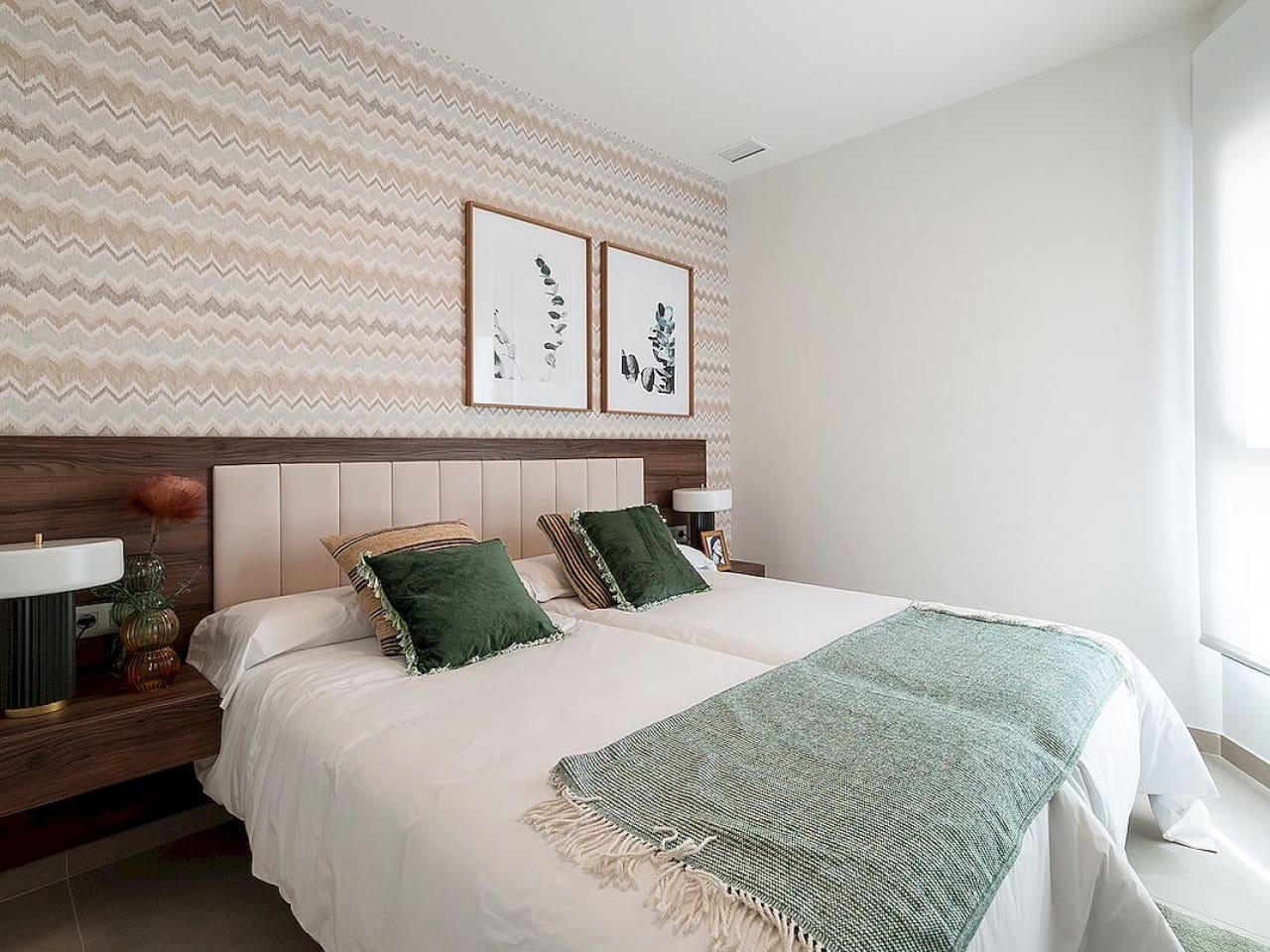 4 sypialnia Apartament na sprzedaż w Benidorm z basenem - 1 370 000 € (Ref: 9318465)