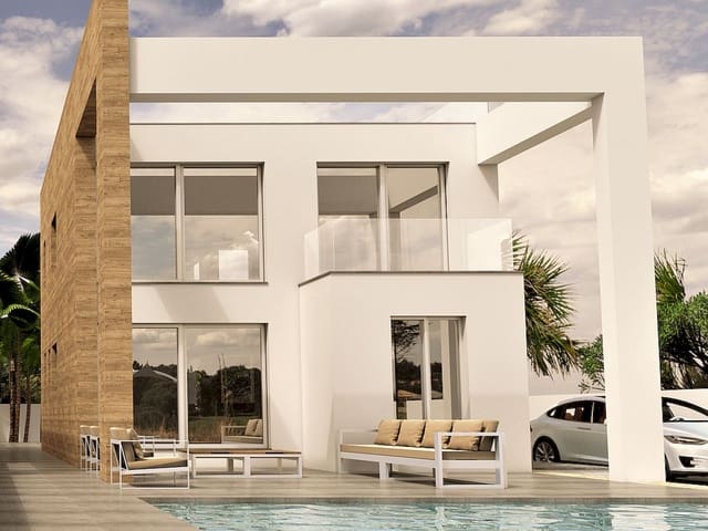 4 bedroom Villa for sale in Torreblanca, Torrevieja with pool - € 750,000 (Ref: 9318467)