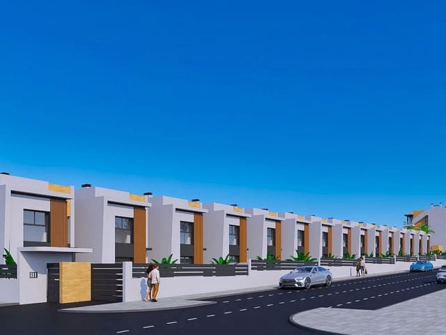 3 soverom Villa til salgs i Aguas Nuevas, Torrevieja med svømmebasseng - € 499 900 (Ref: 9318486)