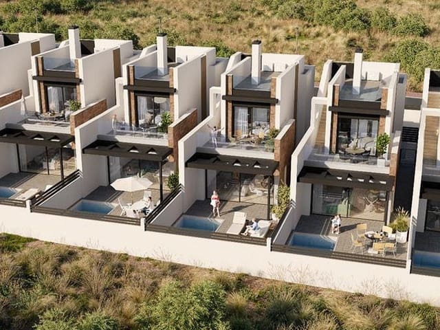 3 soverom Villa til salgs i Aguas Nuevas, Torrevieja med svømmebasseng - € 499 900 (Ref: 9318486)