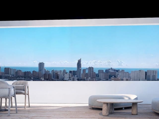 2 soverom Penthouse til salgs i Benidorm med svømmebasseng - € 329 900 (Ref: 9318502)