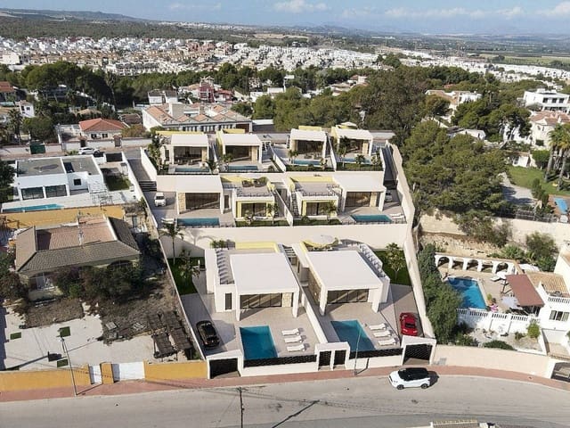 3 bedroom Villa for sale in Los Balcones with pool - € 700,000 (Ref: 9318506)