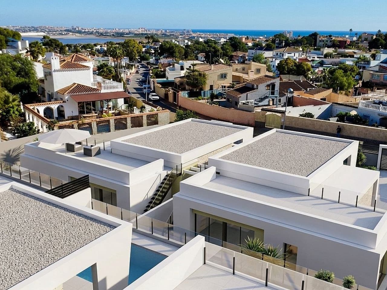 Chalet de 3 habitaciones en Los Balcones en venta con piscina garaje - 725.000 € (Ref: 9318506)