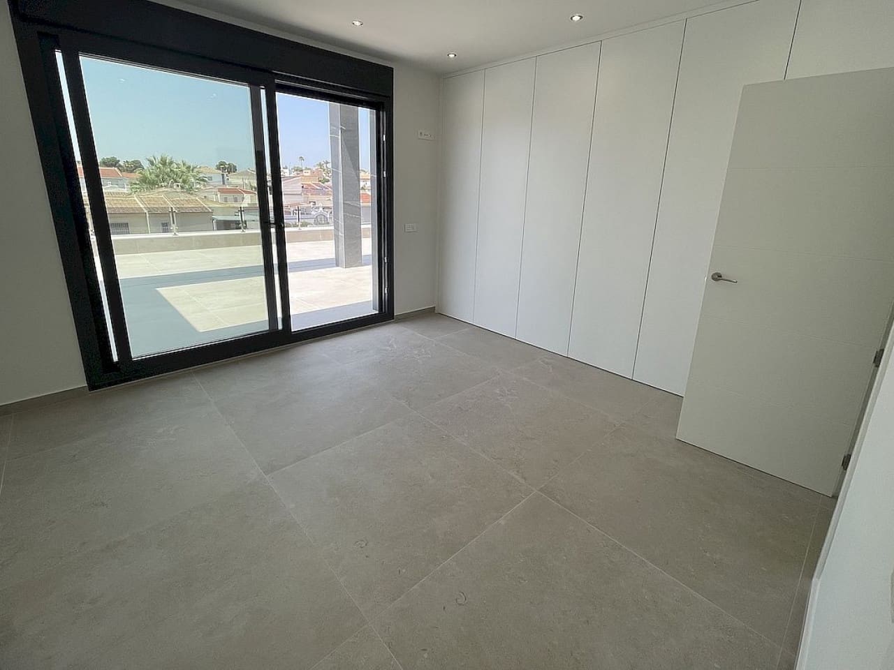 3 bedroom Villa for sale in Ciudad Quesada with pool - € 799,900 (Ref: 9318508)