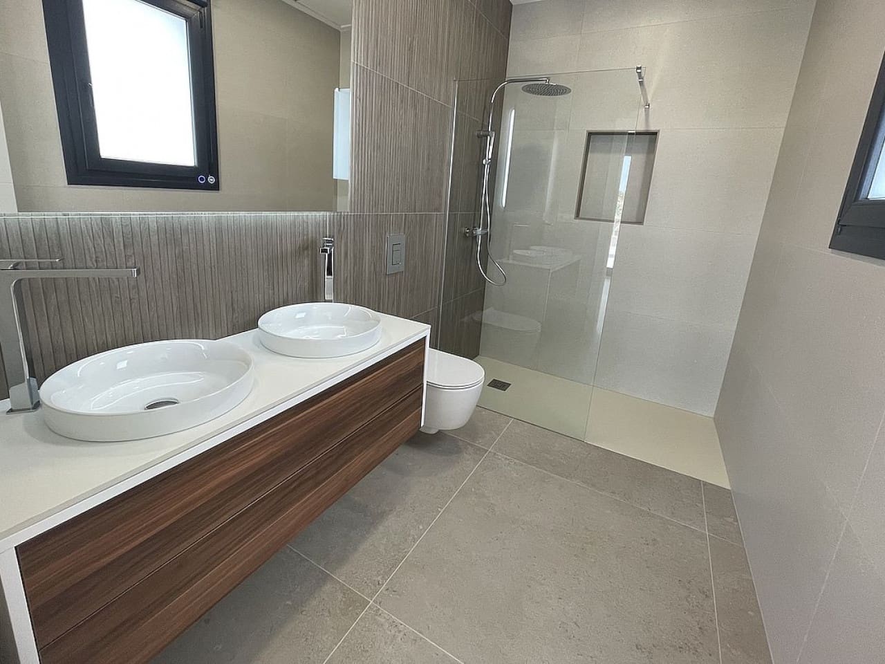 3 bedroom Villa for sale in Ciudad Quesada with pool - € 799,900 (Ref: 9318508)