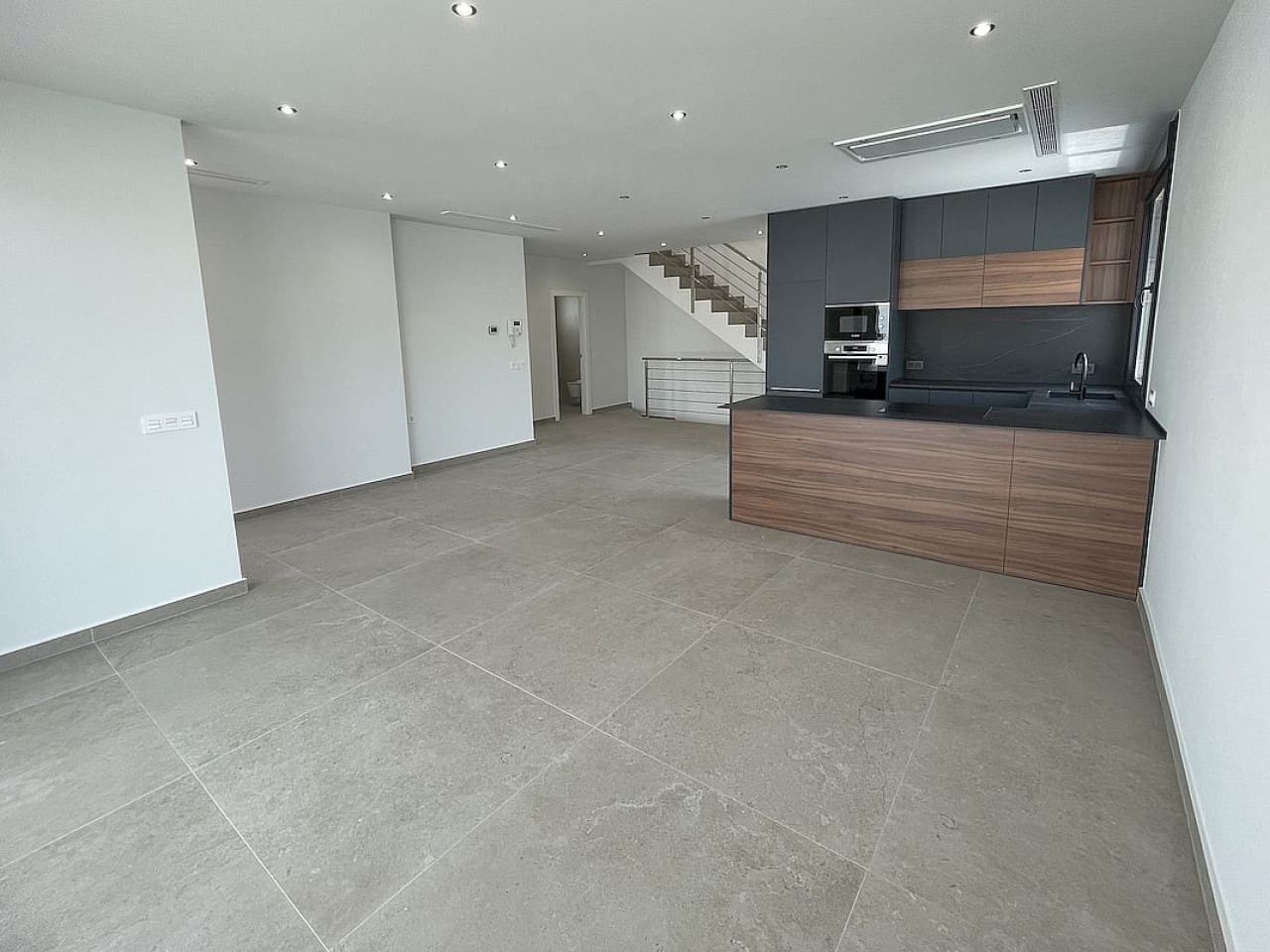 3 bedroom Villa for sale in Ciudad Quesada with pool - € 799,900 (Ref: 9318508)