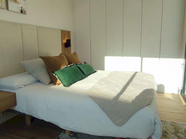 3 bedroom Villa for sale in Torre de la Horadada, Pilar de la Horadada with pool - € 628,000 (Ref: 9318509)