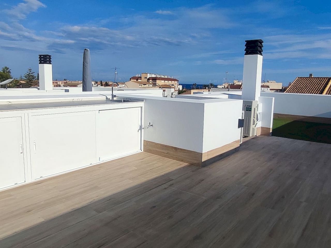 3 bedroom Villa for sale in Torre de la Horadada with pool - € 628,000 (Ref: 9318509)