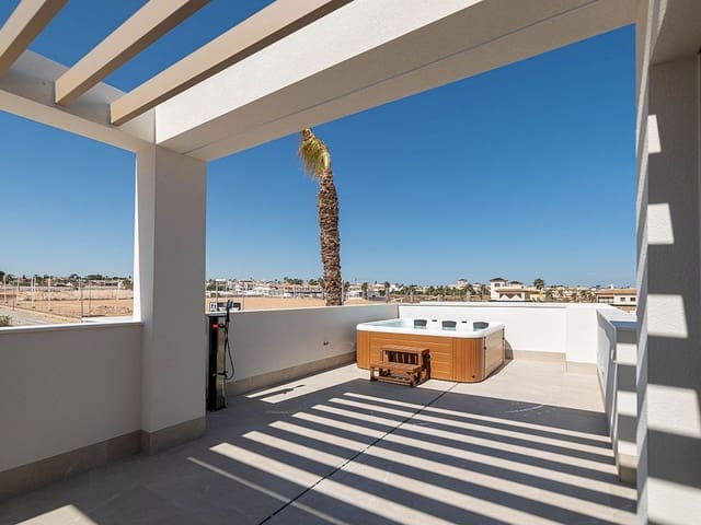 3 makuuhuone Huvila myytävänä paikassa Ciudad Quesada, Rojales mukana uima-altaan - 435 000 € (Ref: 9318511)