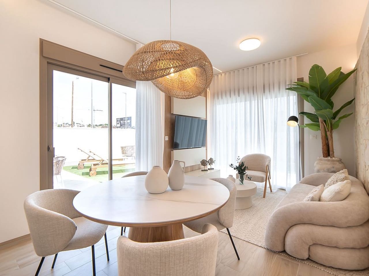 3 bedroom Villa for sale in Ciudad Quesada with pool - € 435,000 (Ref: 9318511)