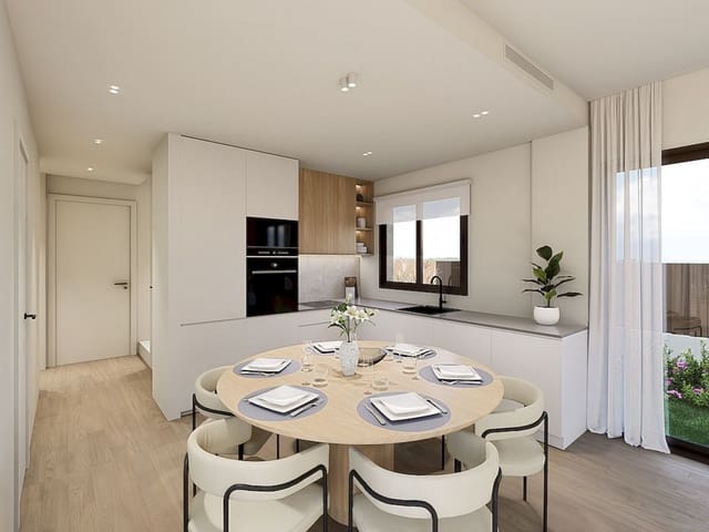 3 bedroom Villa for sale in Los Alcázares with pool - € 599,000 (Ref: 9318526)