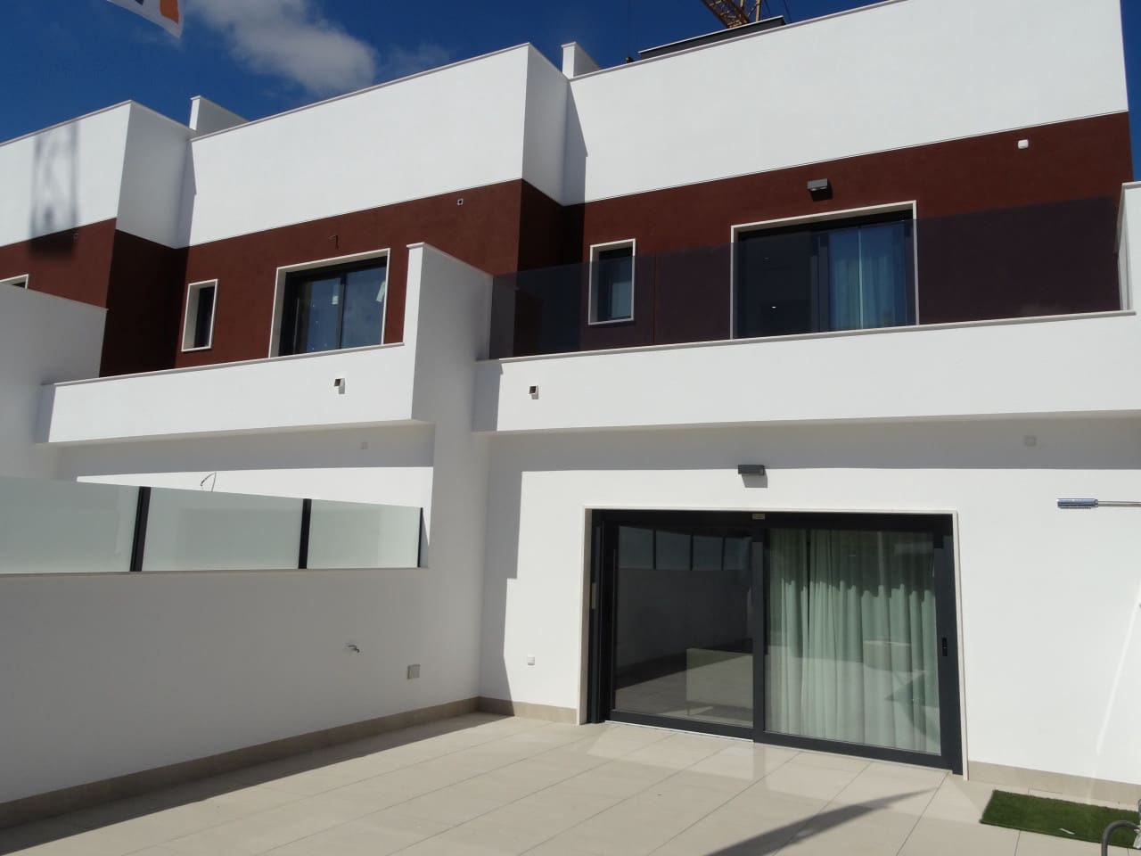 3 soveværelse Byhus til salg i Santiago de la Ribera med swimmingpool - € 425.000 (Ref: 9318587)