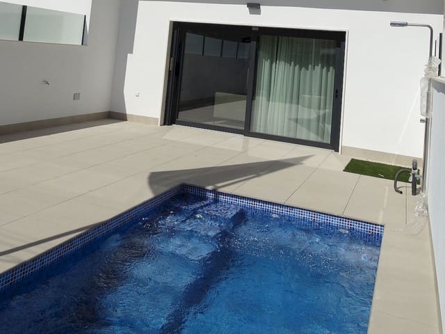 3 soveværelse Byhus til salg i Santiago de la Ribera, San Javier med swimmingpool - € 425.000 (Ref: 9318587)
