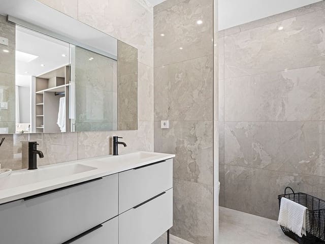 4 makuuhuone Huvila myytävänä paikassa Polop mukana uima-altaan - 725 000 € (Ref: 9318593)