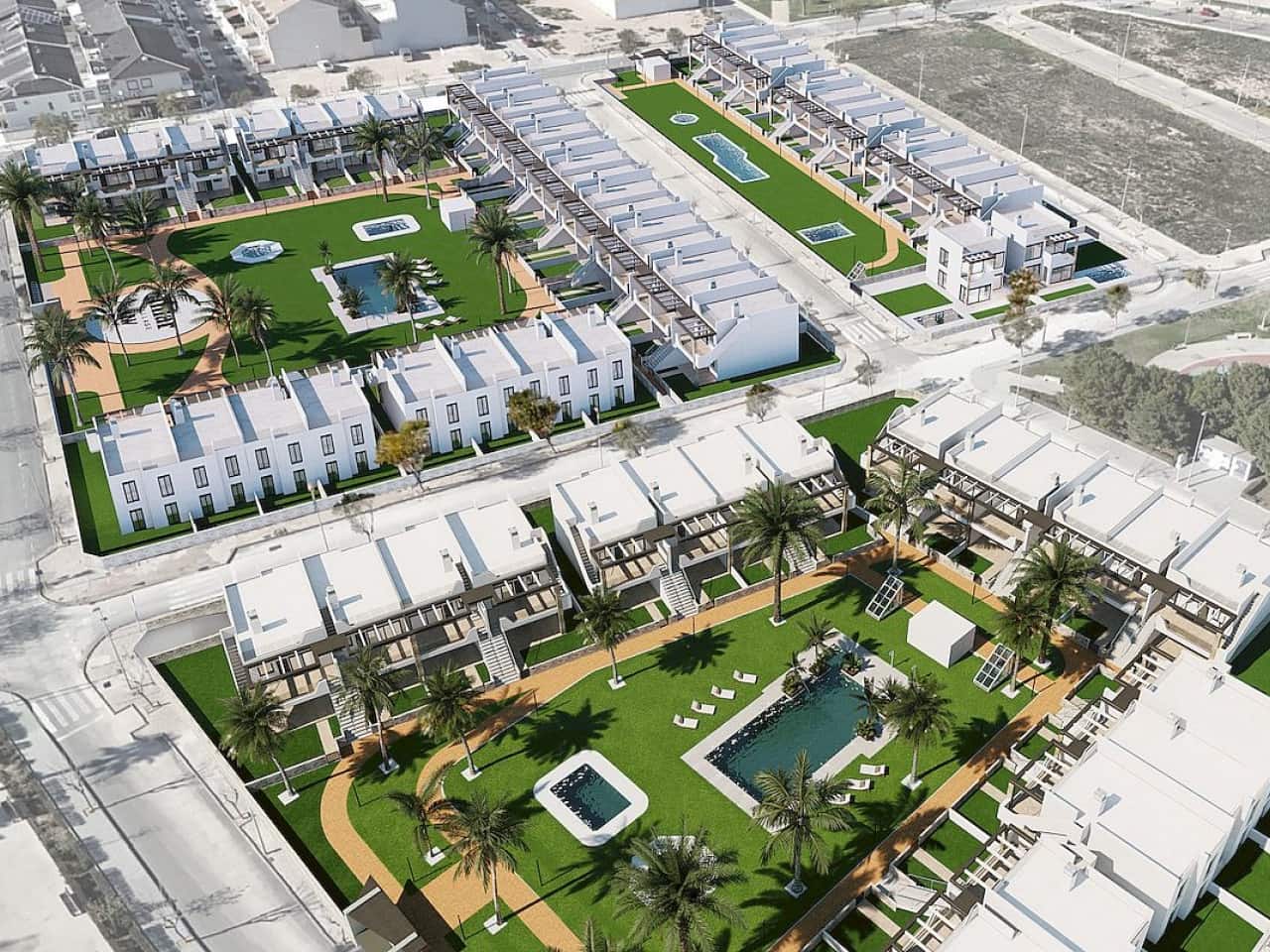 3 makuuhuone Rivitalo myytävänä paikassa Pilar de la Horadada mukana uima-altaan - 310 000 € (Ref: 9318596)