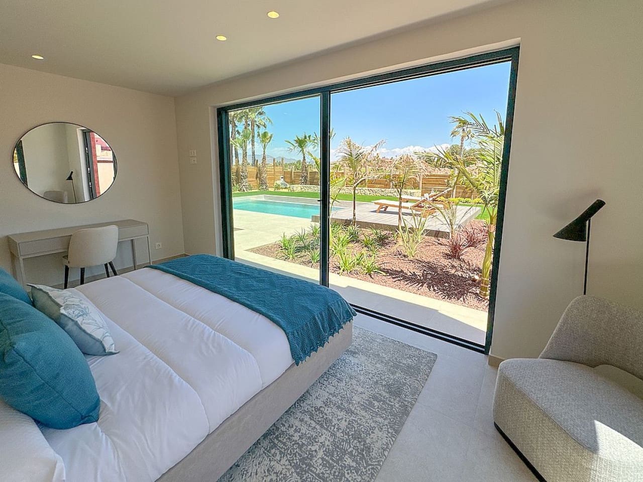 3 bedroom Villa for sale in Cuevas del Almanzora with pool - € 950,000 (Ref: 9318598)