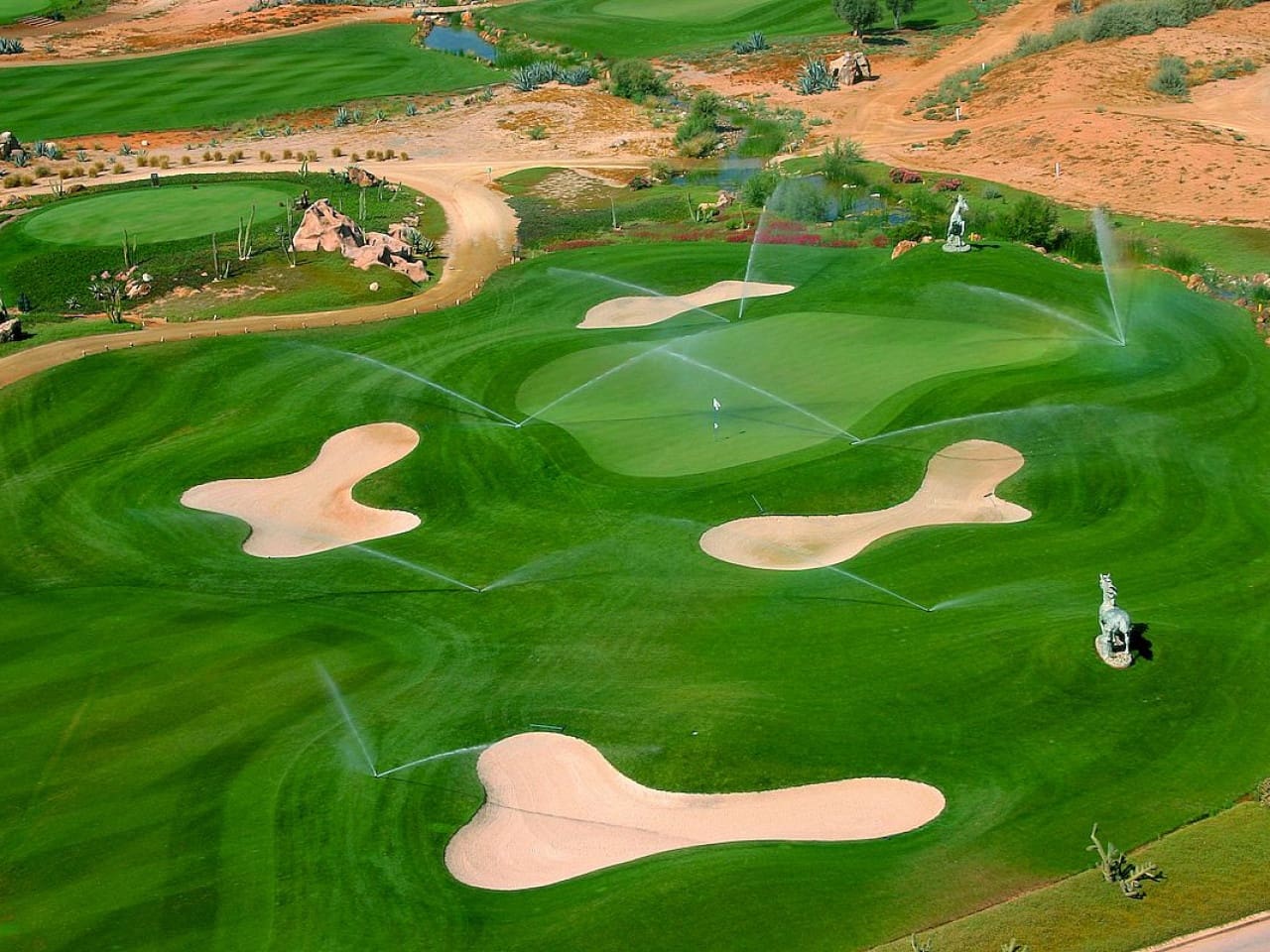 3 bedroom Villa for sale in Cuevas del Almanzora with pool - € 950,000 (Ref: 9318598)