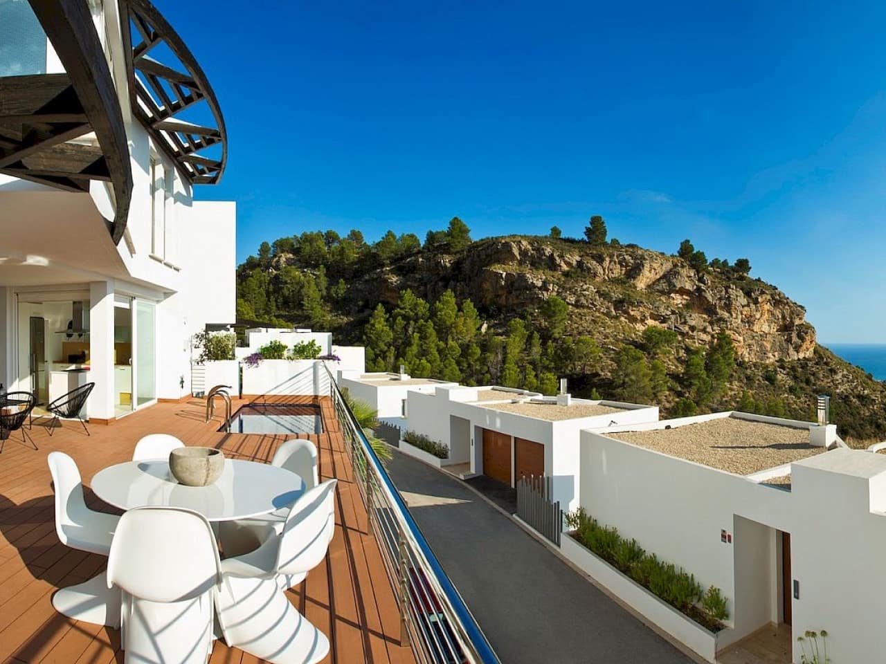 4 bedroom Villa for sale in Altea with pool - € 2,146,000 (Ref: 9318608)