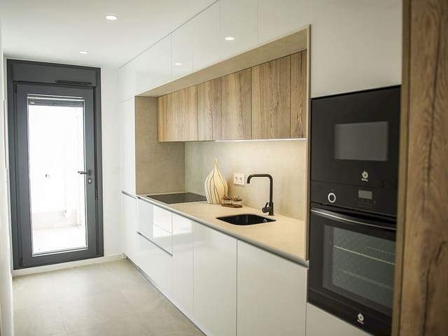 3 Zimmer Villa zu verkaufen in San Pedro del Pinatar mit Pool - 369.900 € (Ref: 9318609)