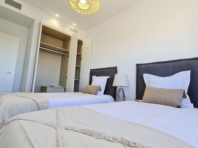 3 Zimmer Villa zu verkaufen in San Pedro del Pinatar mit Pool - 369.900 € (Ref: 9318609)