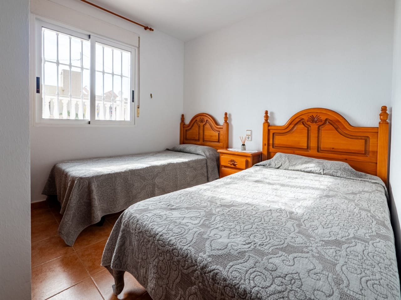 5 bedroom Villa for sale in Torrevieja with pool - € 549,000 (Ref: 9318613)