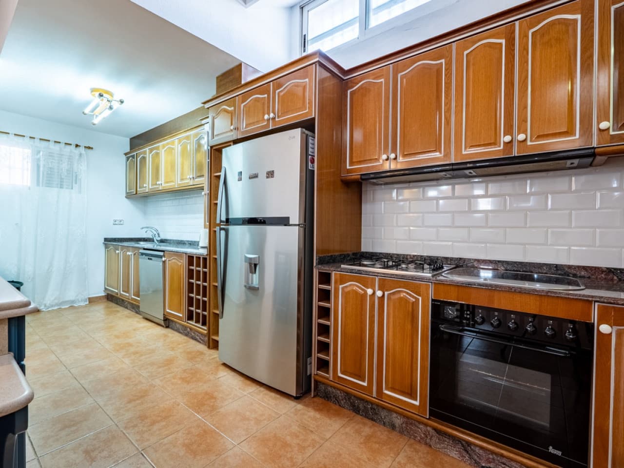 5 bedroom Villa for sale in Torrevieja with pool - € 549,000 (Ref: 9318613)