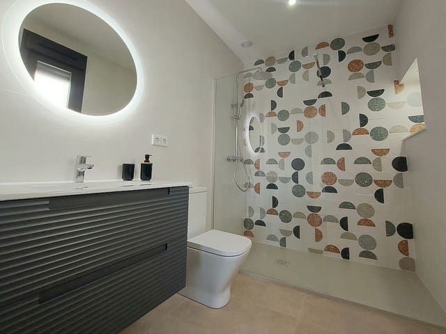 3 soveværelse Byhus til salg i San Pedro del Pinatar med swimmingpool - € 419.900 (Ref: 9318623)