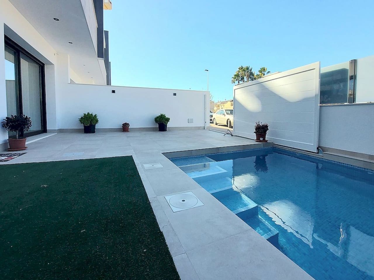 3 soveværelse Byhus til salg i San Pedro del Pinatar med swimmingpool - € 419.900 (Ref: 9318623)