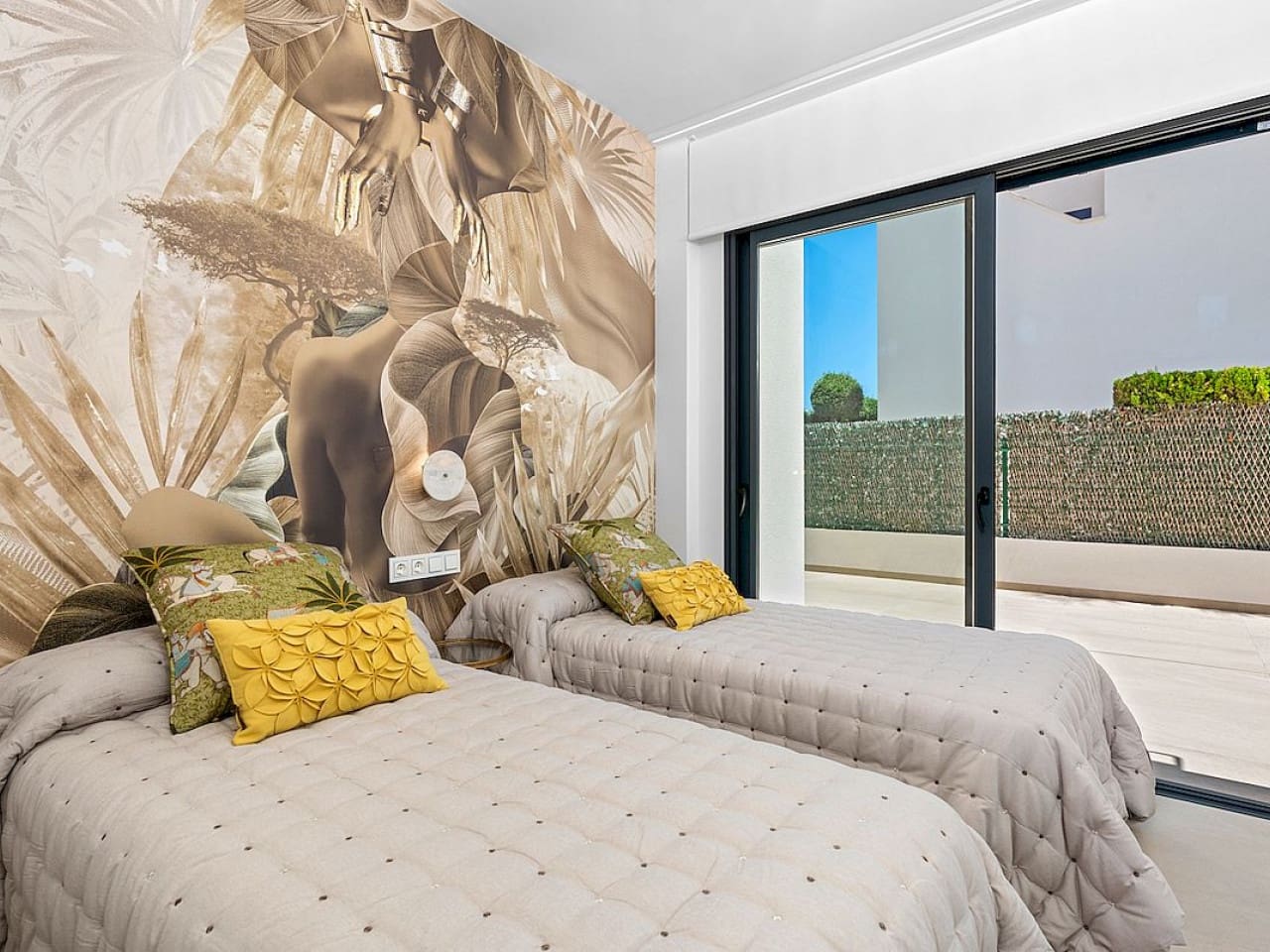 3 bedroom Villa for sale in Campoamor with pool - € 1,195,000 (Ref: 9318634)