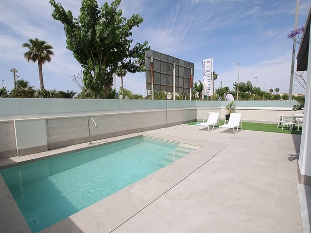 3 camera da letto Villa in vendita in Pilar de la Horadada con piscina - 725.000 € (Rif: 9318645)